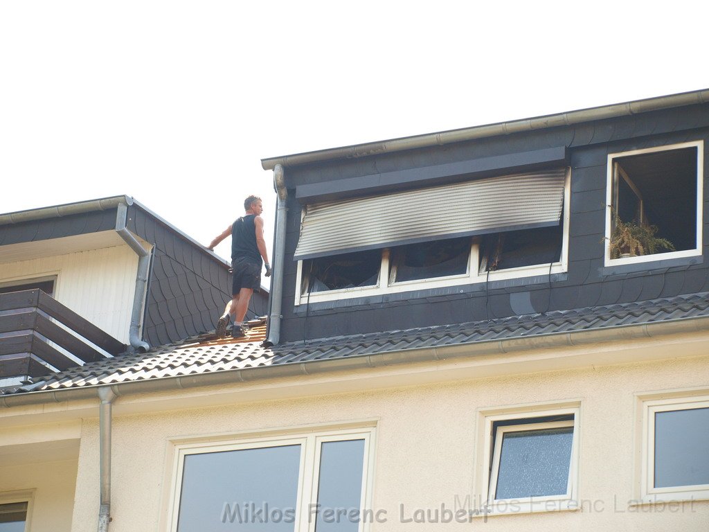 Mark Medlock s Dachwohnung ausgebrannt Koeln Porz Wahn Rolandstr P79.JPG